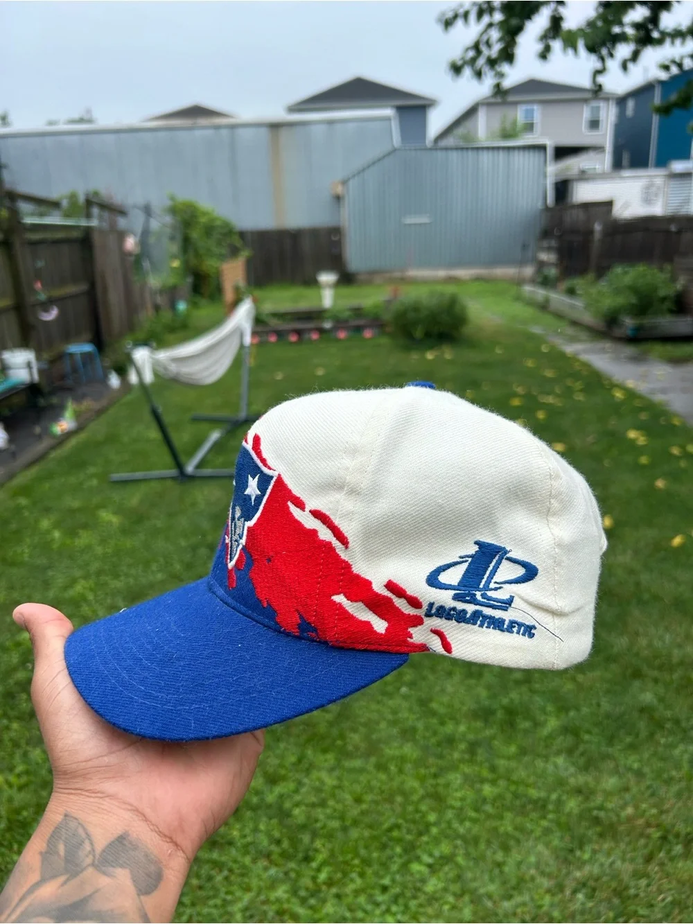 VTG 90s New England Patriots Logo Athletic Splash Snapback Hat NFL Pro Line